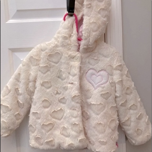 Faux fur jacket for Toddler Girl - Picture 2 of 6